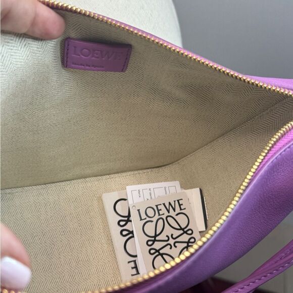 Loewe Hammock Mini Leather Hobo / Shoulder / Crossbody Bag in Rockrose NWT - Picture 5 of 10